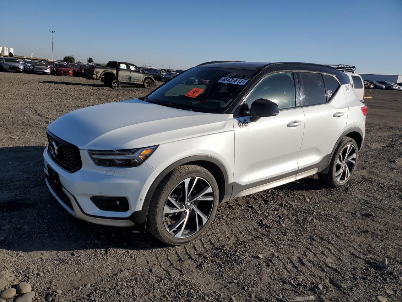 2020 VOLVO XC40 T5 R-DESIGN