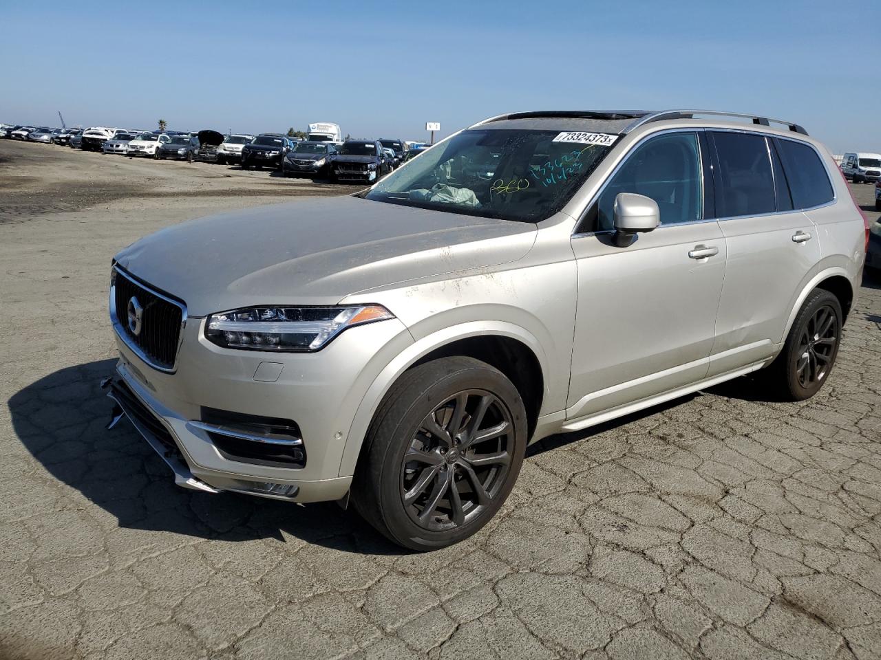 2017 VOLVO XC90 T6