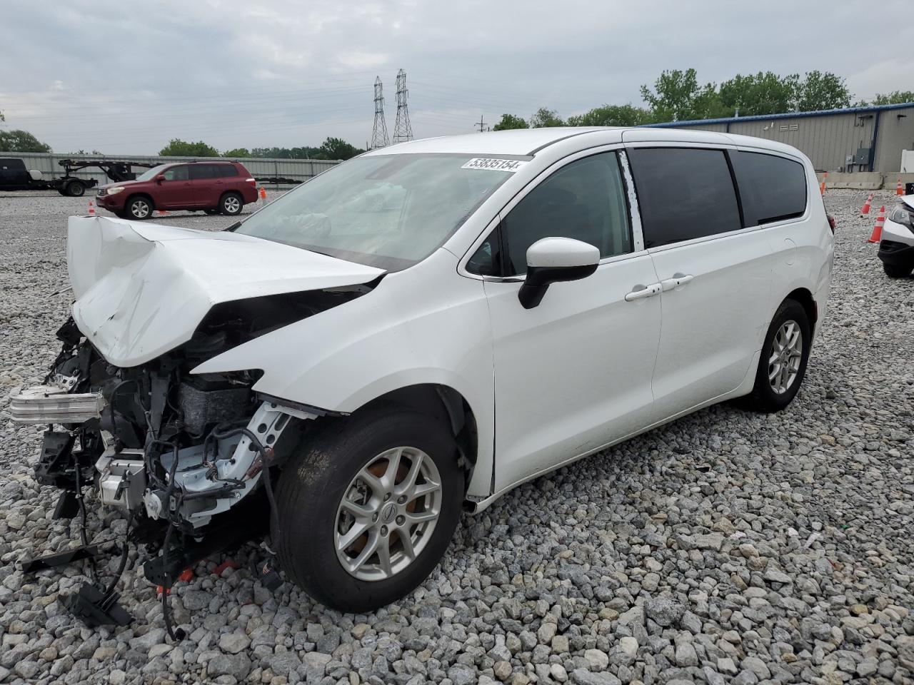 2023 CHRYSLER VOYAGER LX