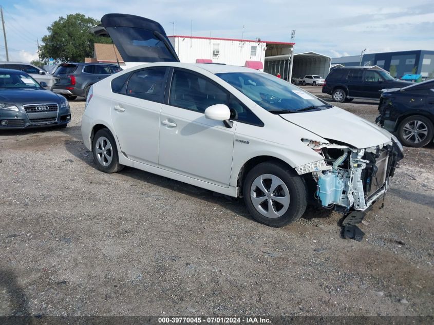 2015 TOYOTA PRIUS THREE