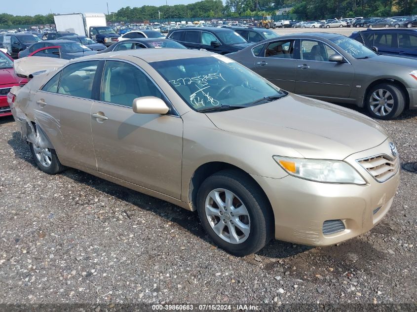 2011 TOYOTA CAMRY LE