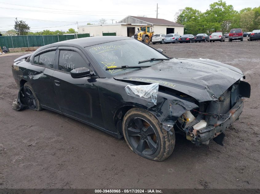 2013 DODGE CHARGER SE