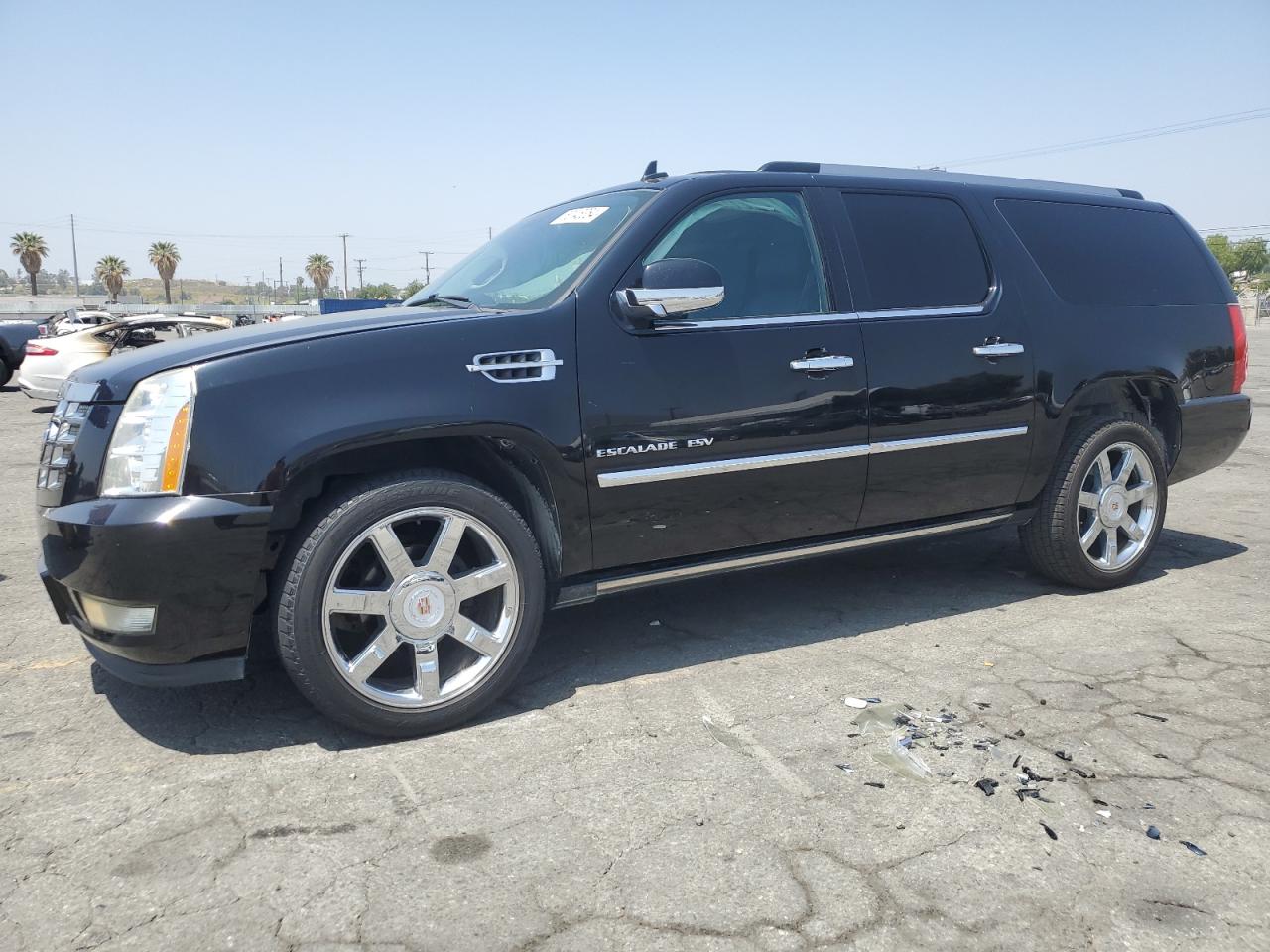 2012 CADILLAC ESCALADE ESV LUXURY