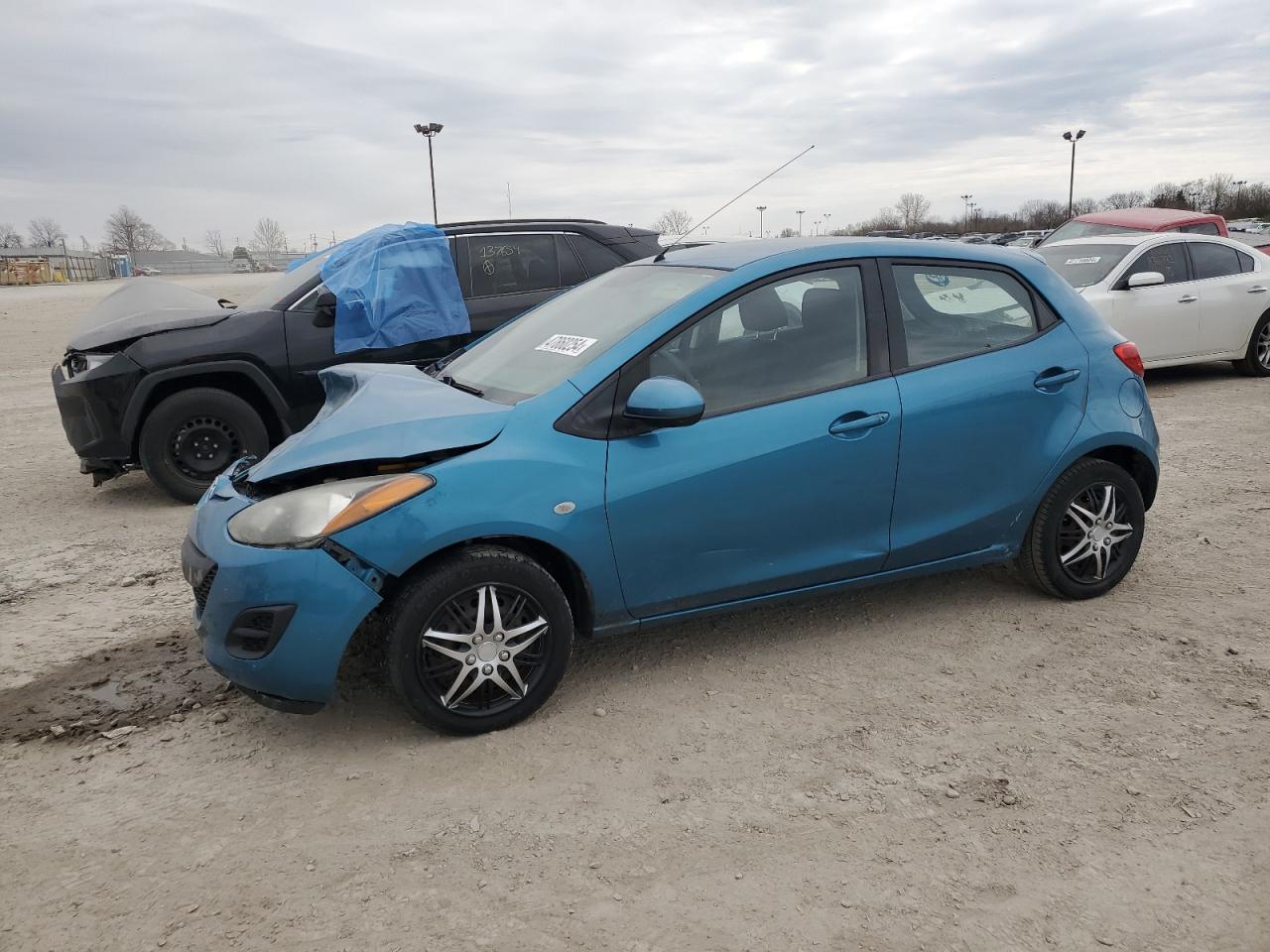 2012 MAZDA MAZDA2