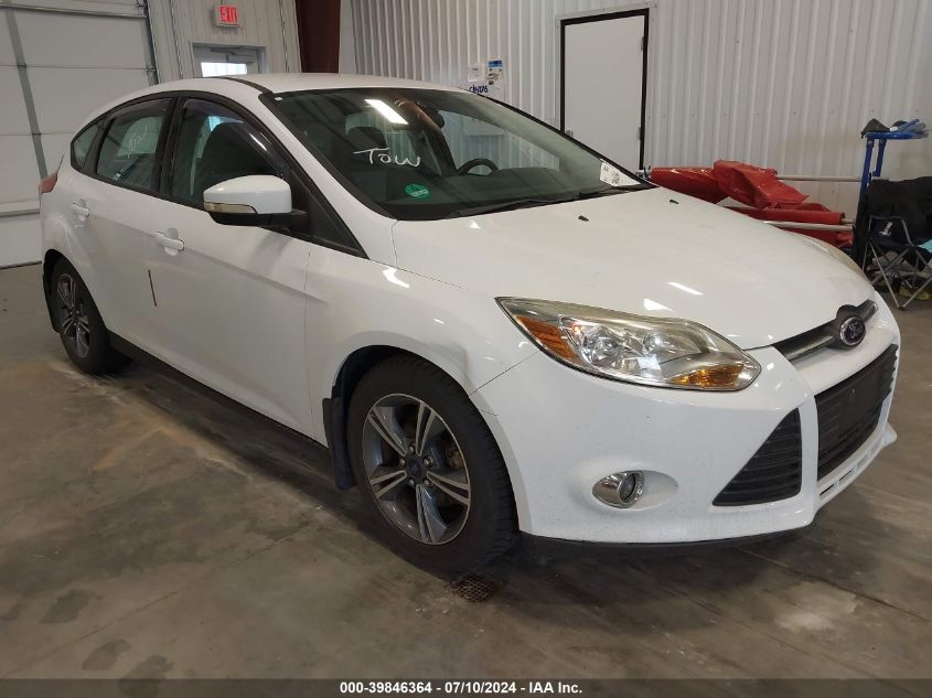 2014 FORD FOCUS SE