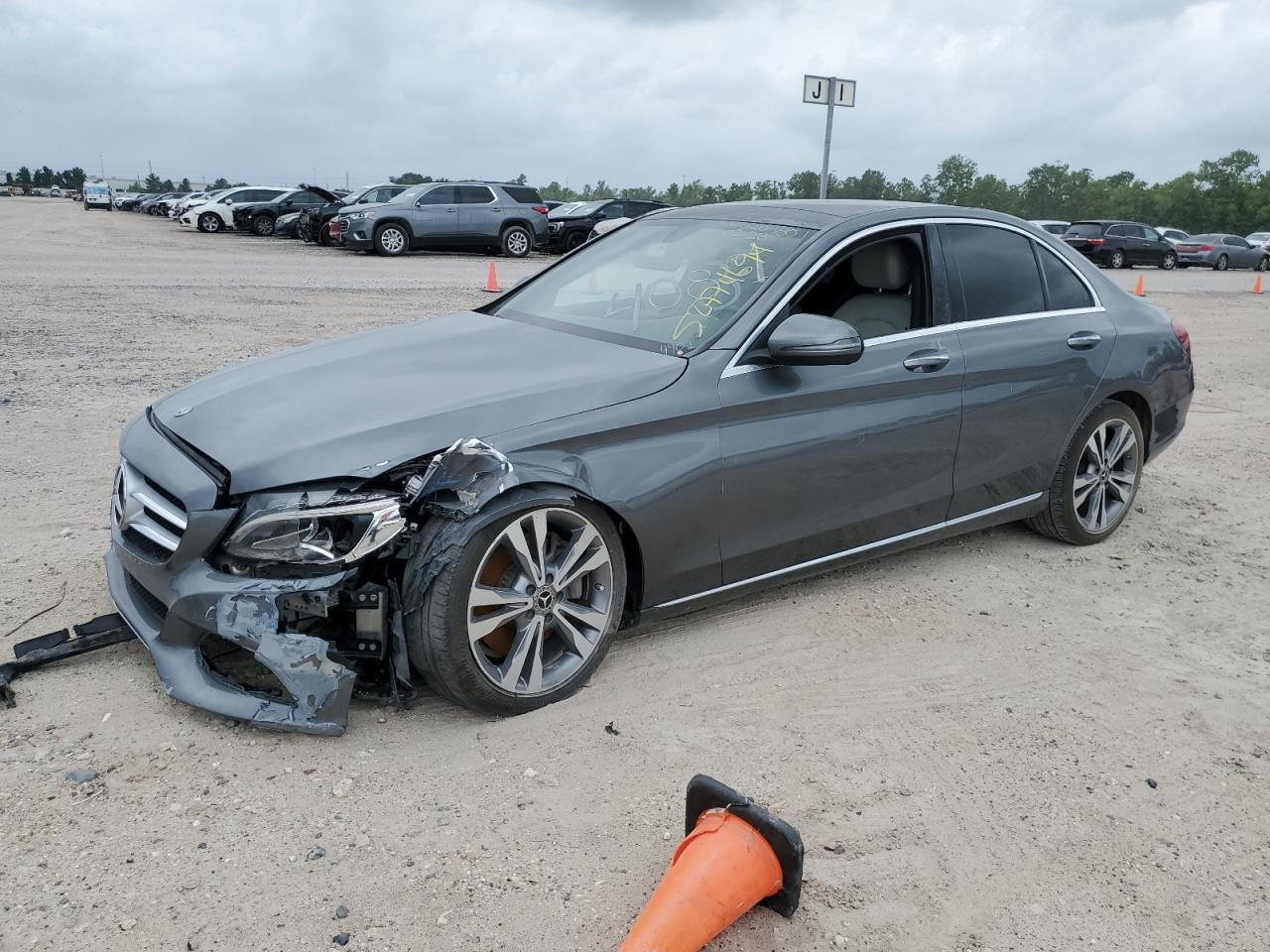 2018 MERCEDES-BENZ C 300