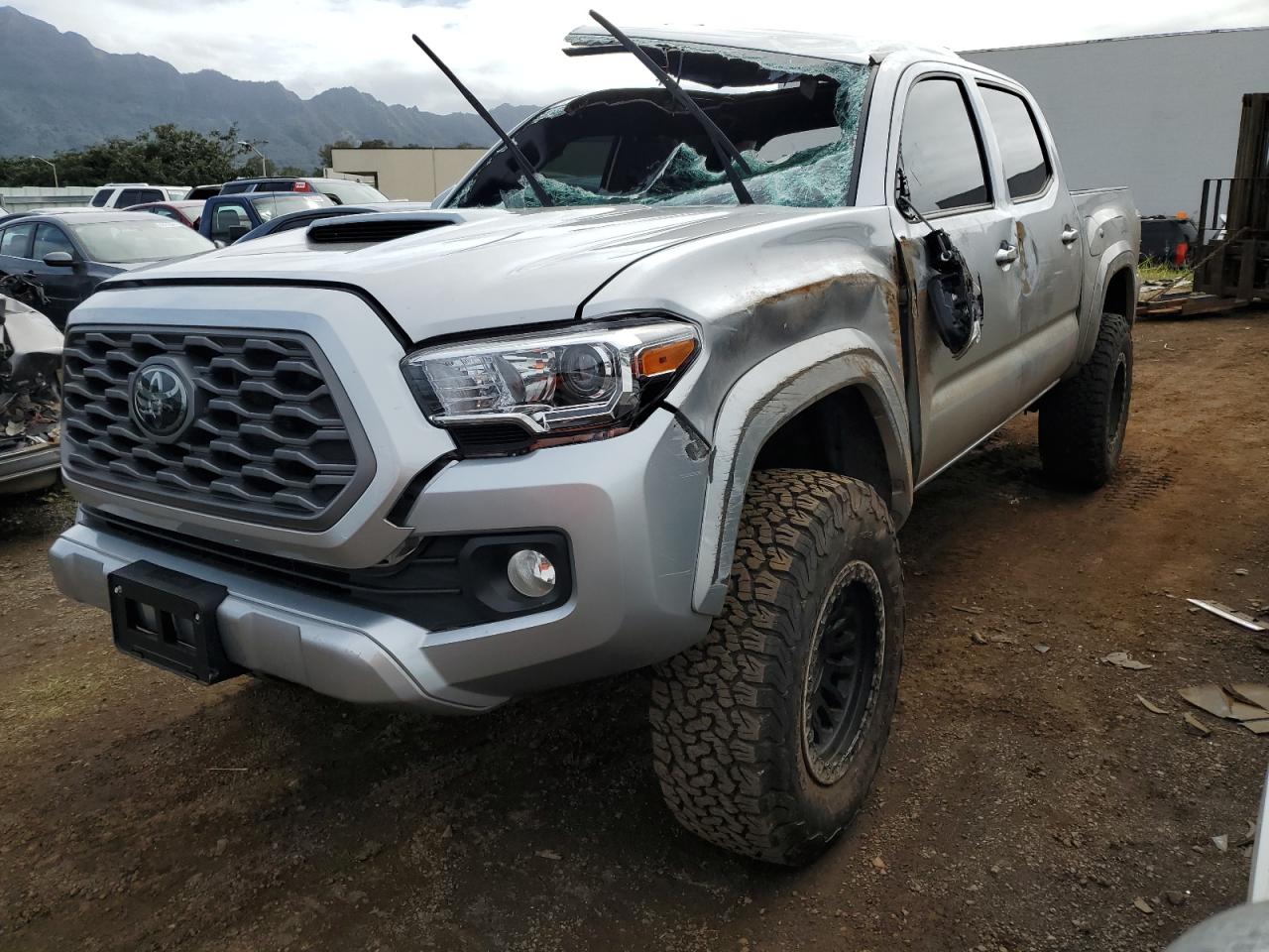 2023 TOYOTA TACOMA DOUBLE CAB