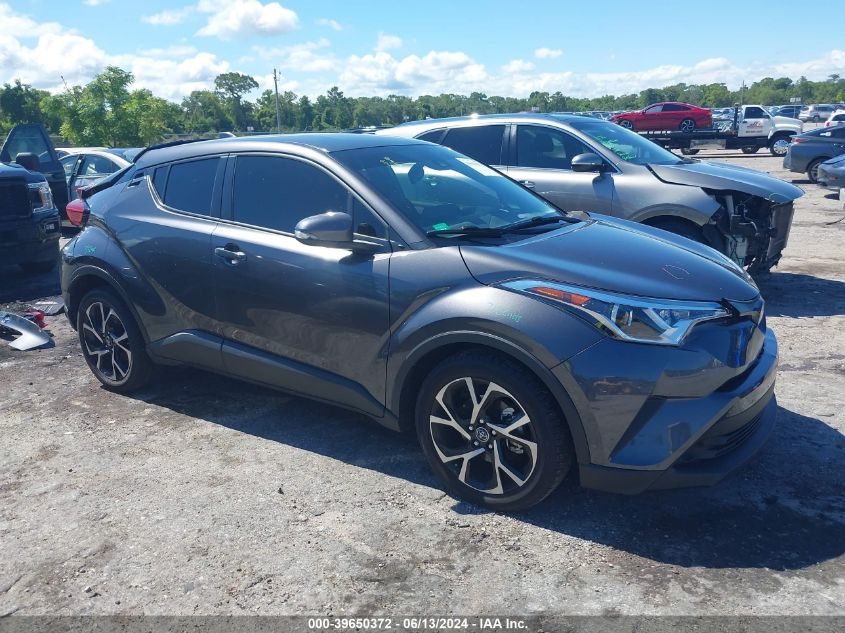 2019 TOYOTA C-HR XLE