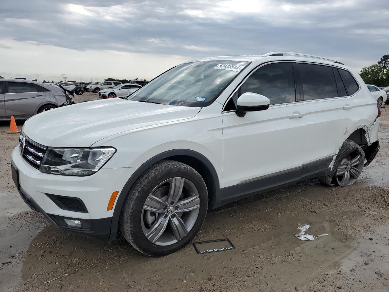 2021 VOLKSWAGEN TIGUAN SE