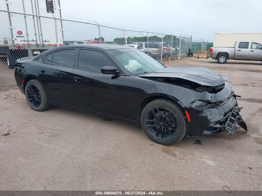 2016 DODGE CHARGER SXT