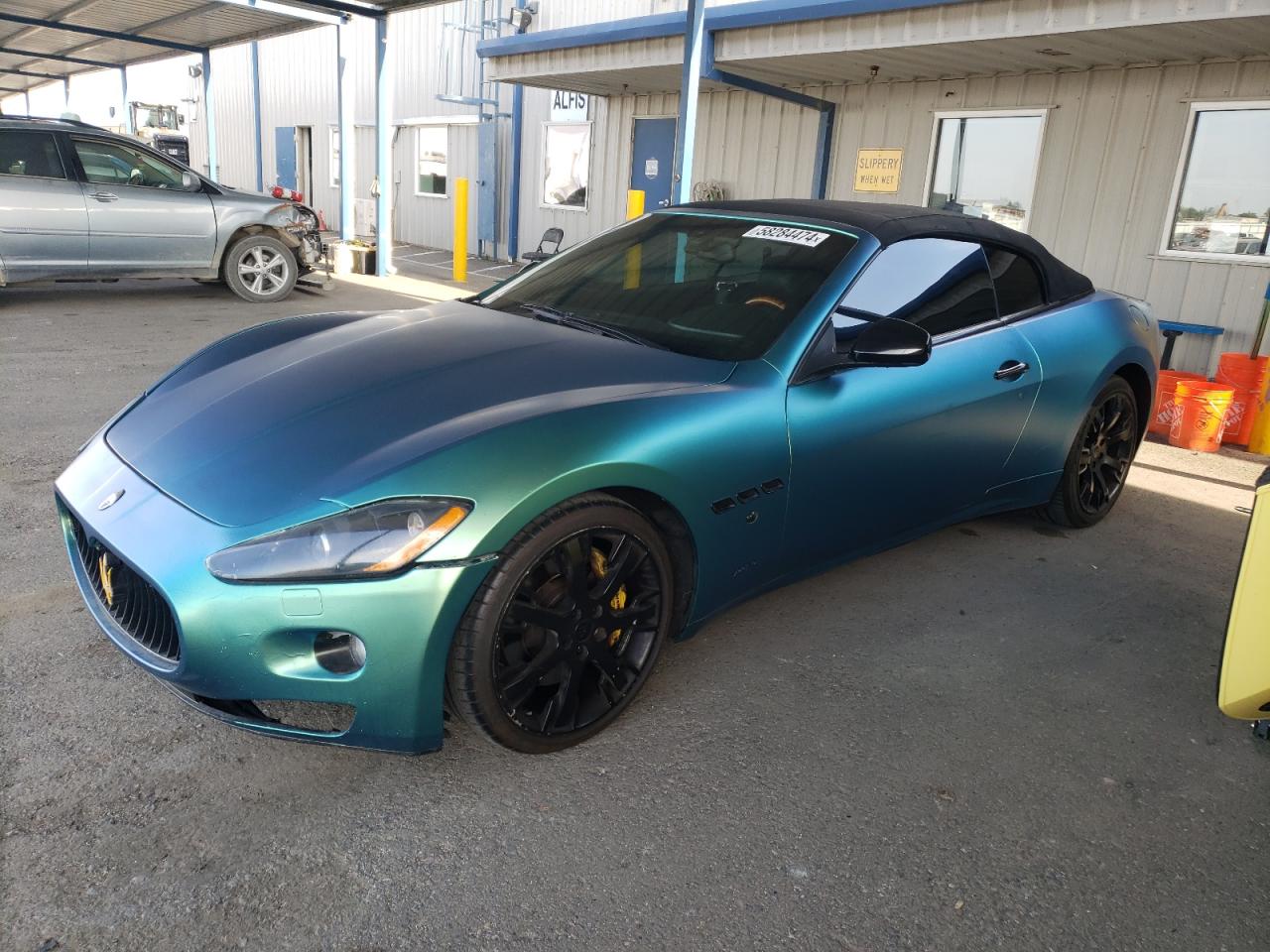 2011 MASERATI GRANTURISMO S