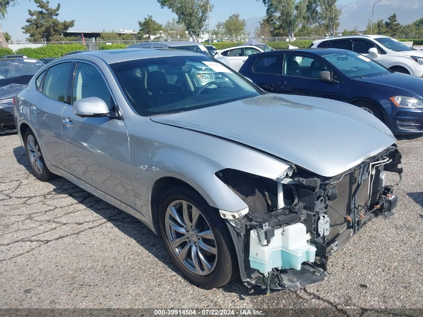 2017 INFINITI Q70 3.7