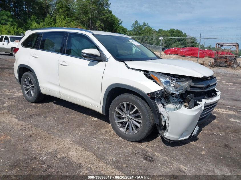 2017 TOYOTA HIGHLANDER XLE