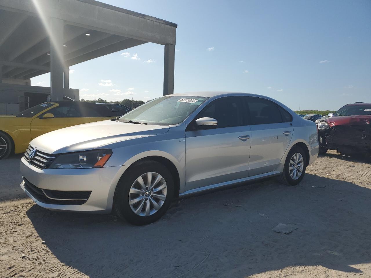 2015 VOLKSWAGEN PASSAT S