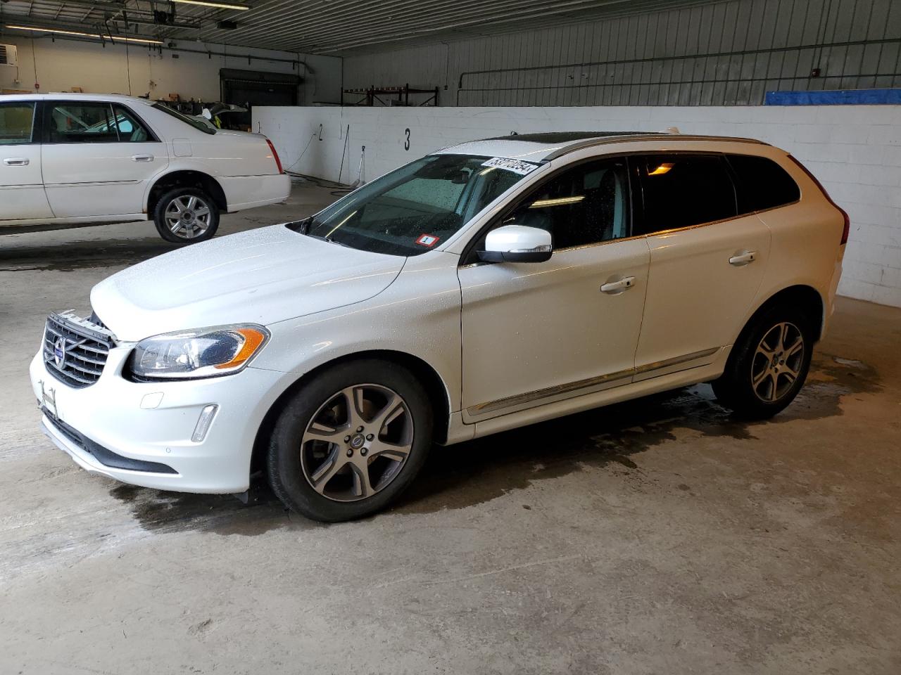 2014 VOLVO XC60 T6