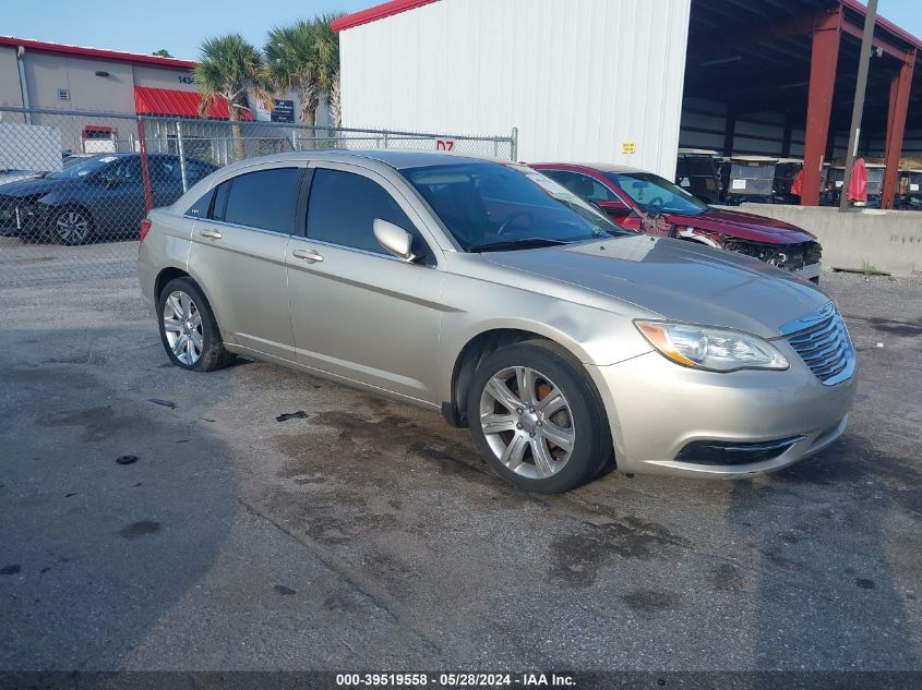 2014 CHRYSLER 200 TOURING