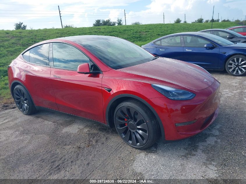 2024 TESLA MODEL Y