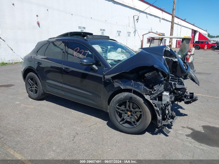 2018 PORSCHE MACAN