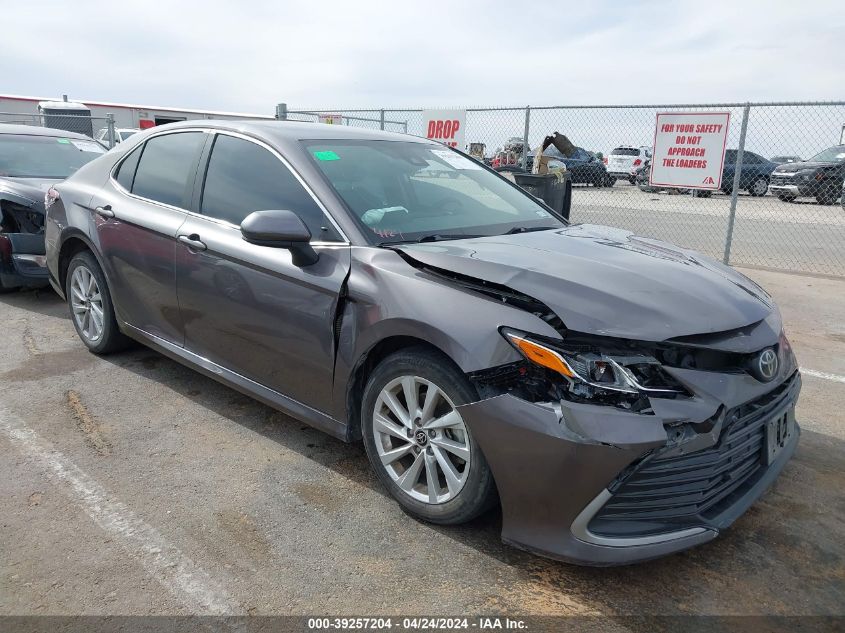 2021 TOYOTA CAMRY LE