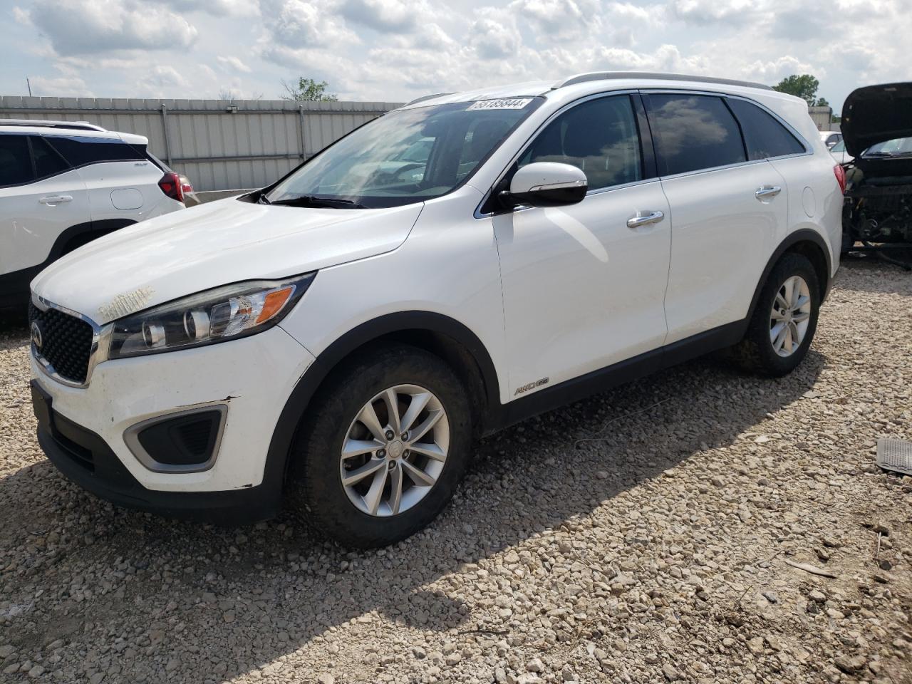 2016 KIA SORENTO LX