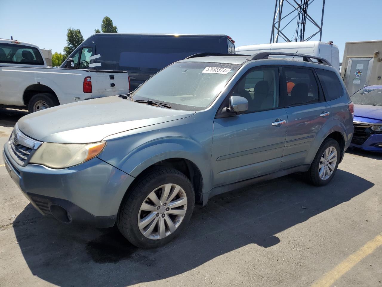 2011 SUBARU FORESTER LIMITED