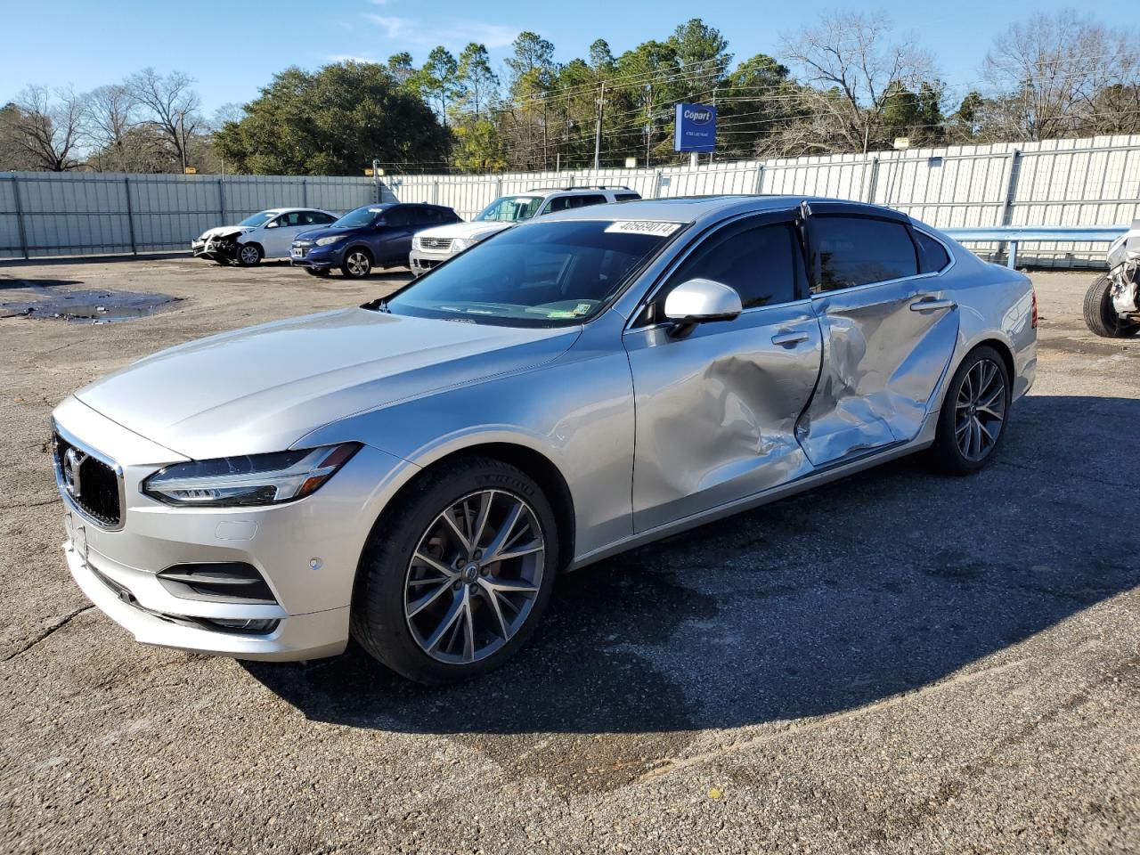 2018 VOLVO S90 T5 MOMENTUM