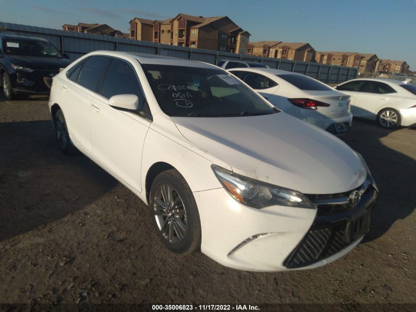 2017 TOYOTA CAMRY SE