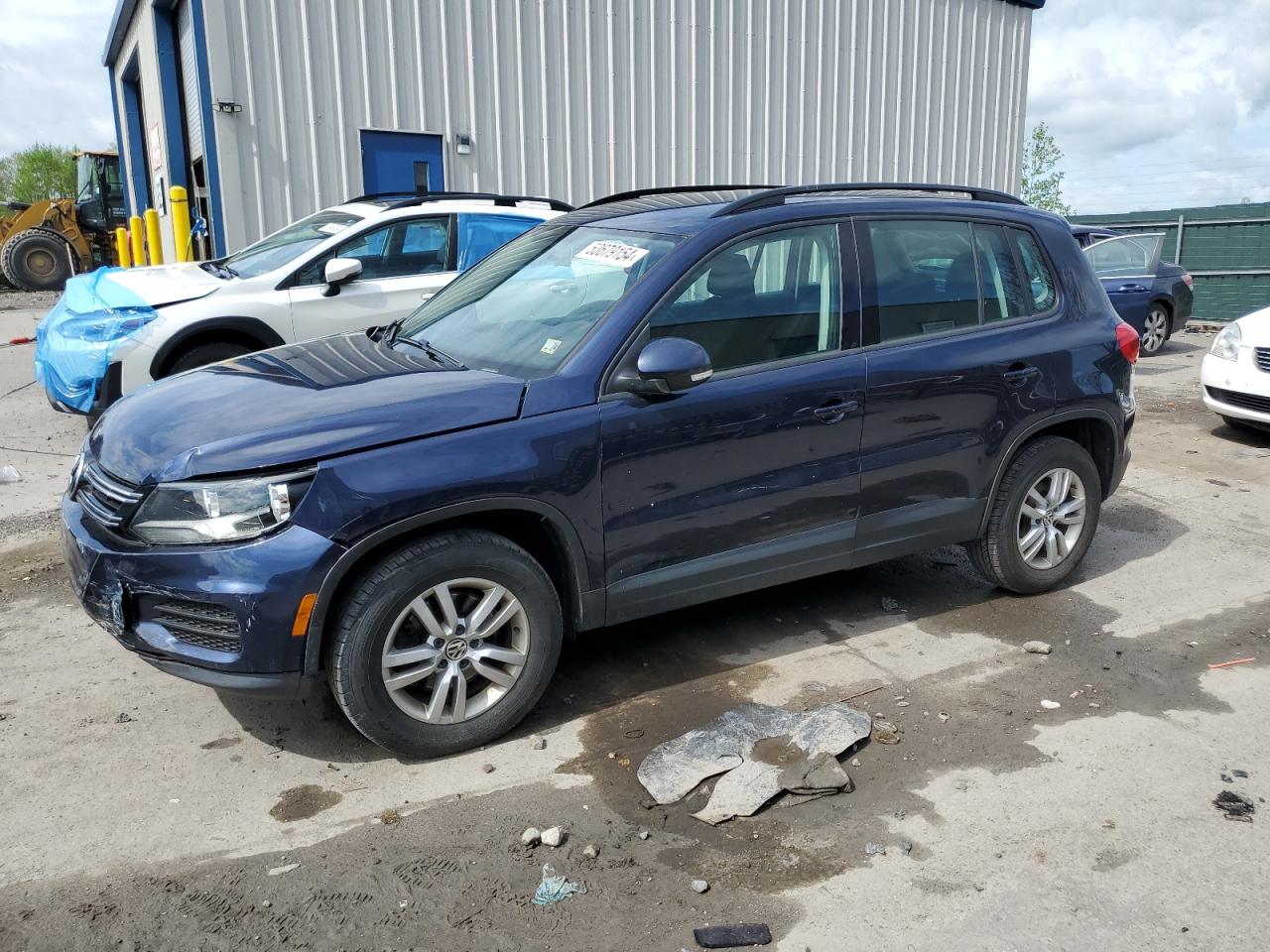 2015 VOLKSWAGEN TIGUAN S