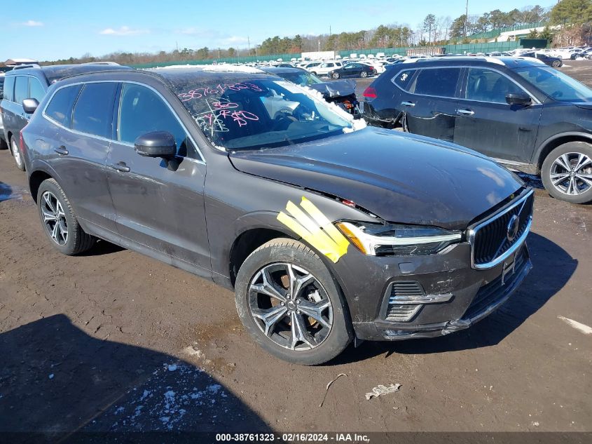 2022 VOLVO XC60 B5 MOMENTUM