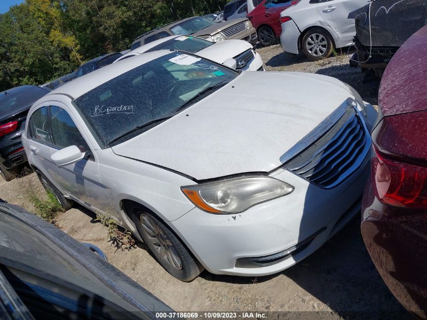 2014 CHRYSLER 200 TOURING