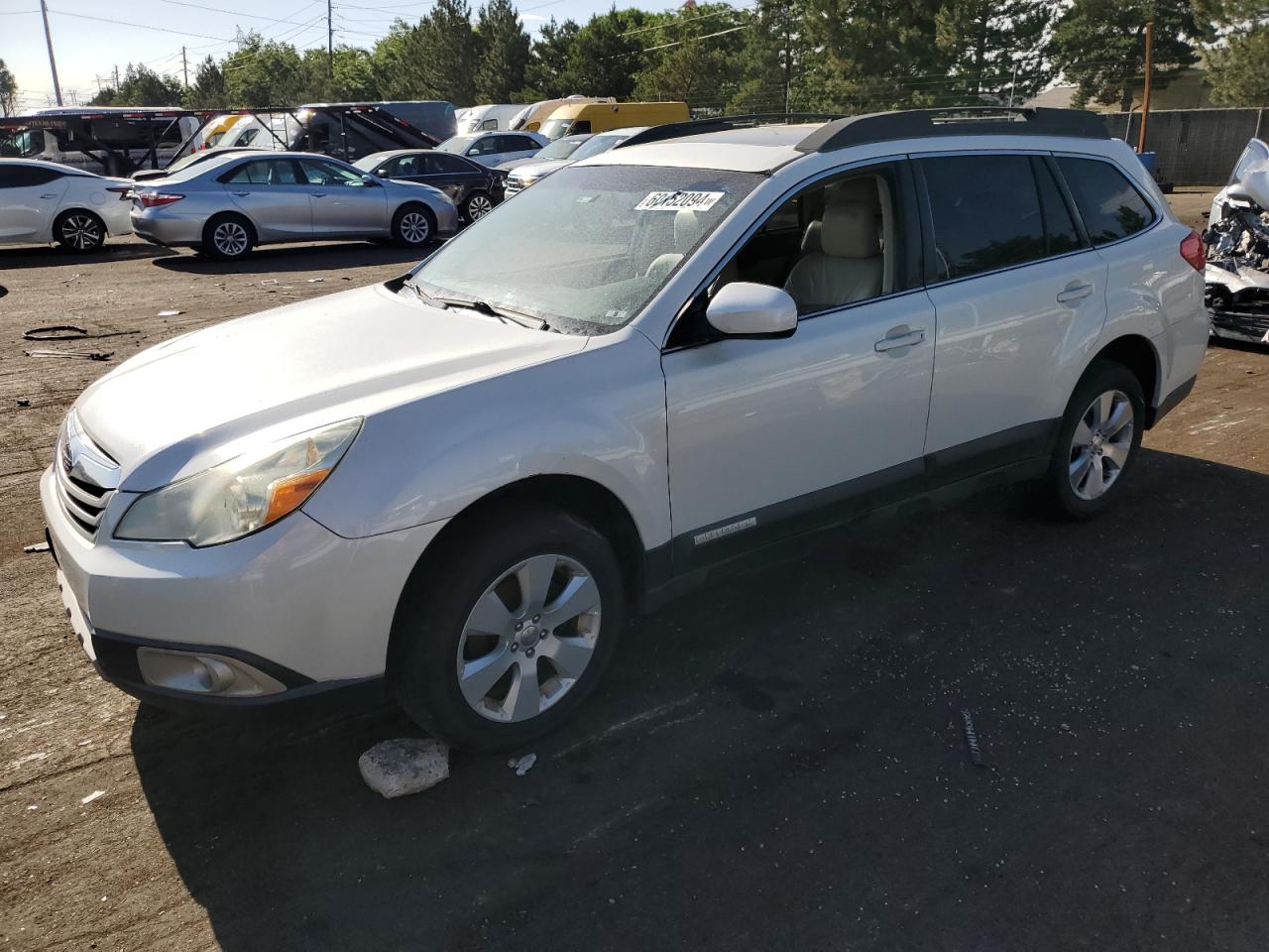 2010 SUBARU OUTBACK 2.5I LIMITED