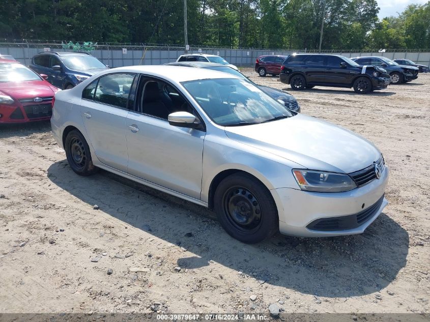 2011 VOLKSWAGEN JETTA SE