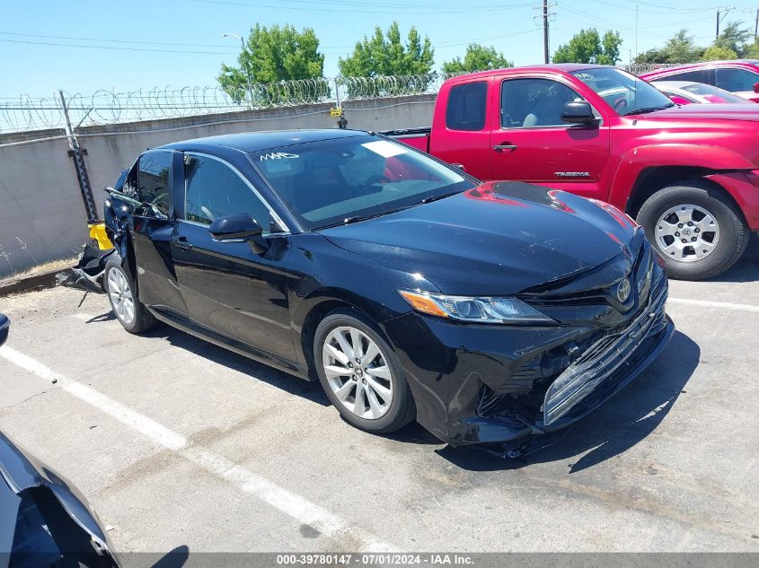 2018 TOYOTA CAMRY LE