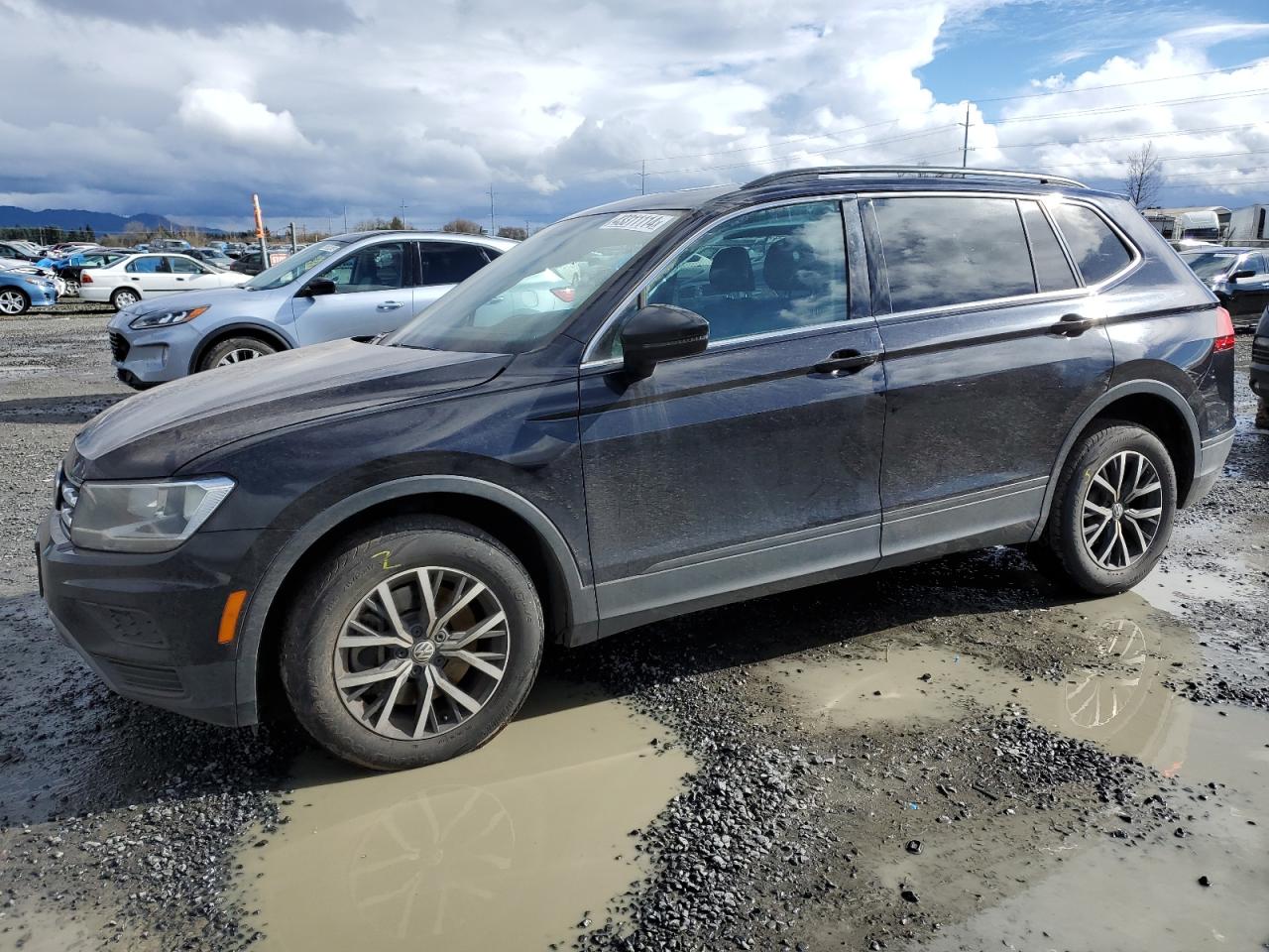 2019 VOLKSWAGEN TIGUAN SE