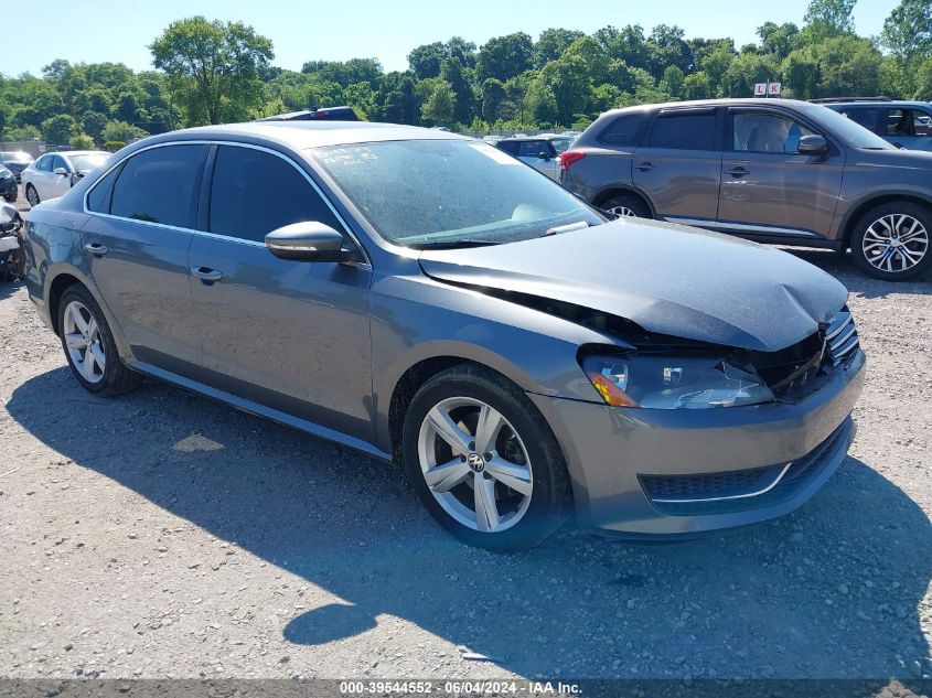 2012 VOLKSWAGEN PASSAT SE