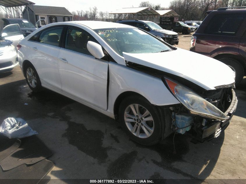 2013 HYUNDAI SONATA GLS