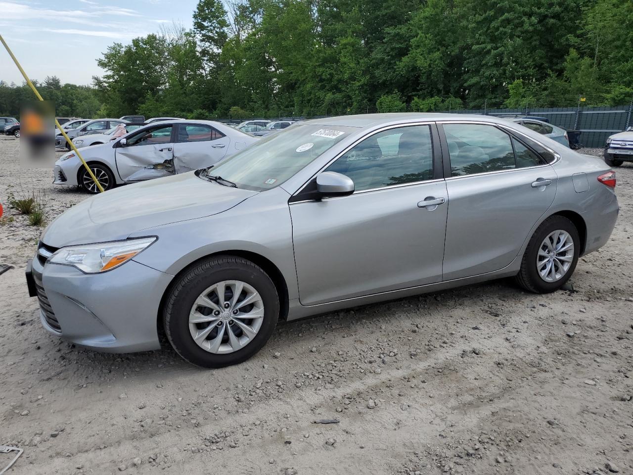 2015 TOYOTA CAMRY LE