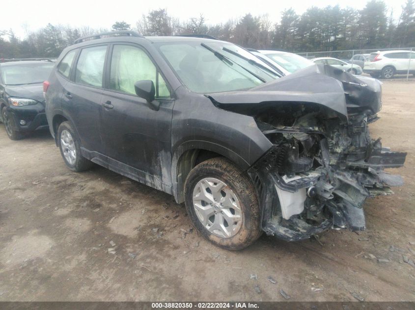 2022 SUBARU FORESTER