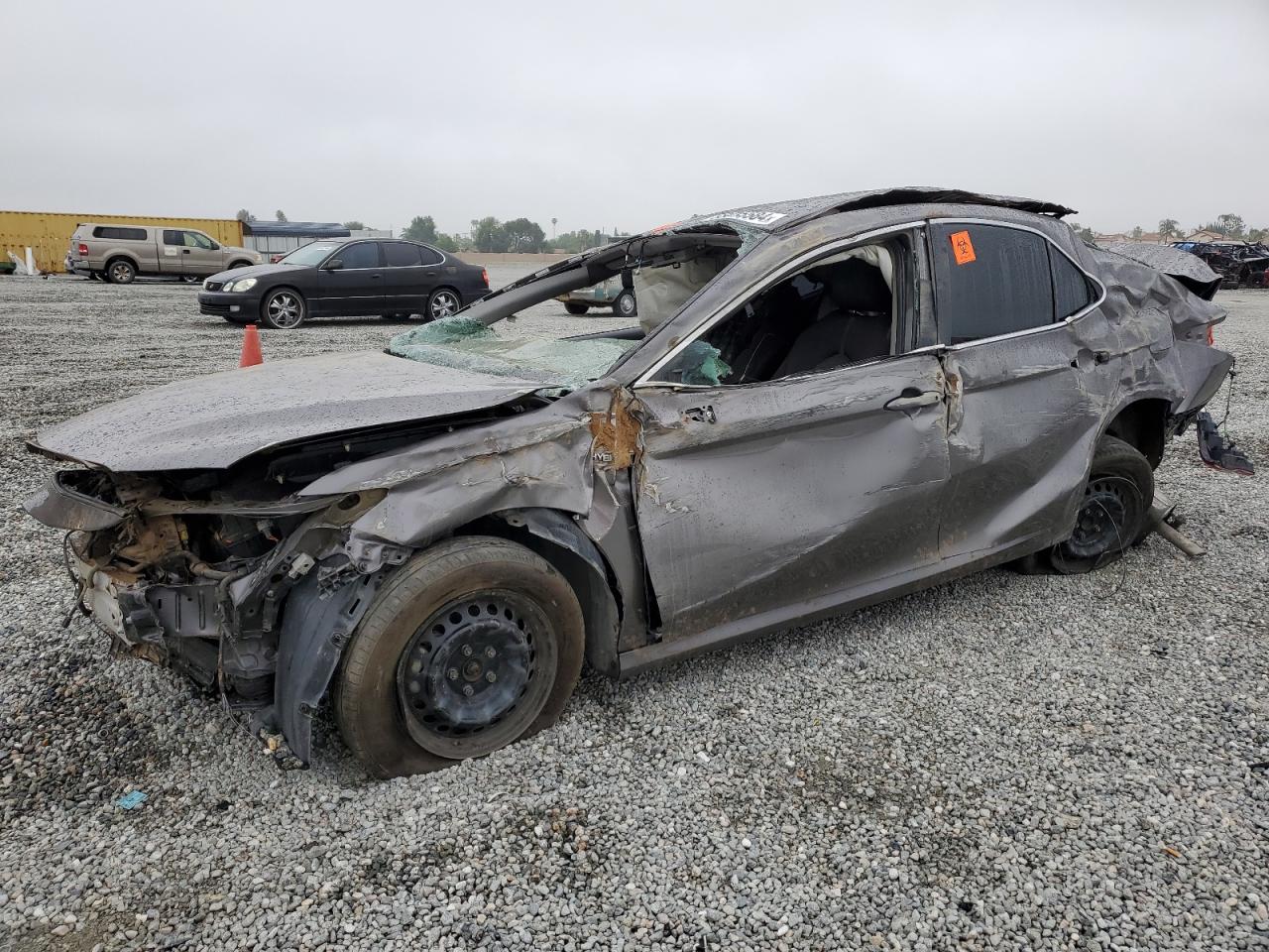 2019 TOYOTA CAMRY LE