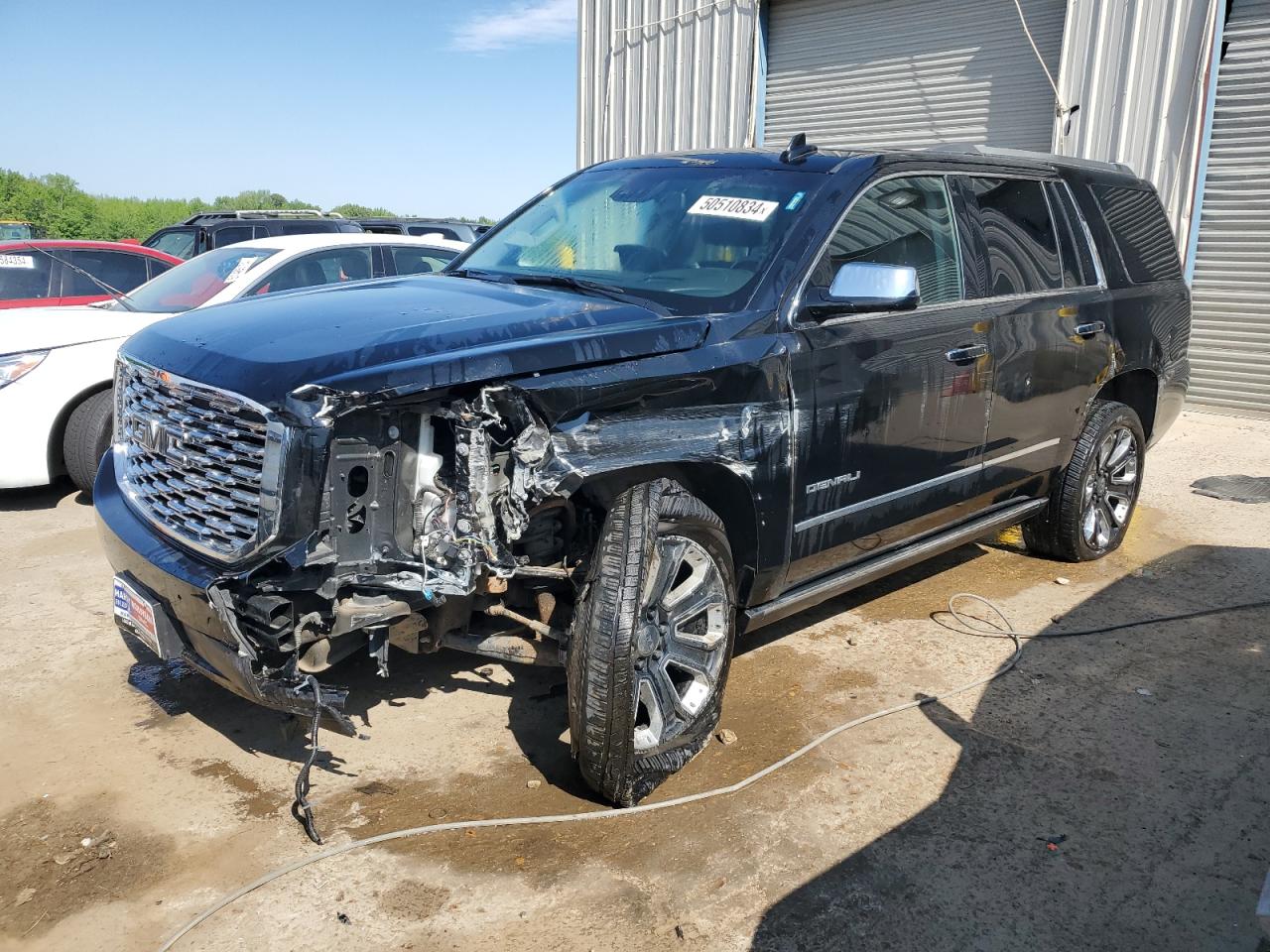 2019 GMC YUKON DENALI