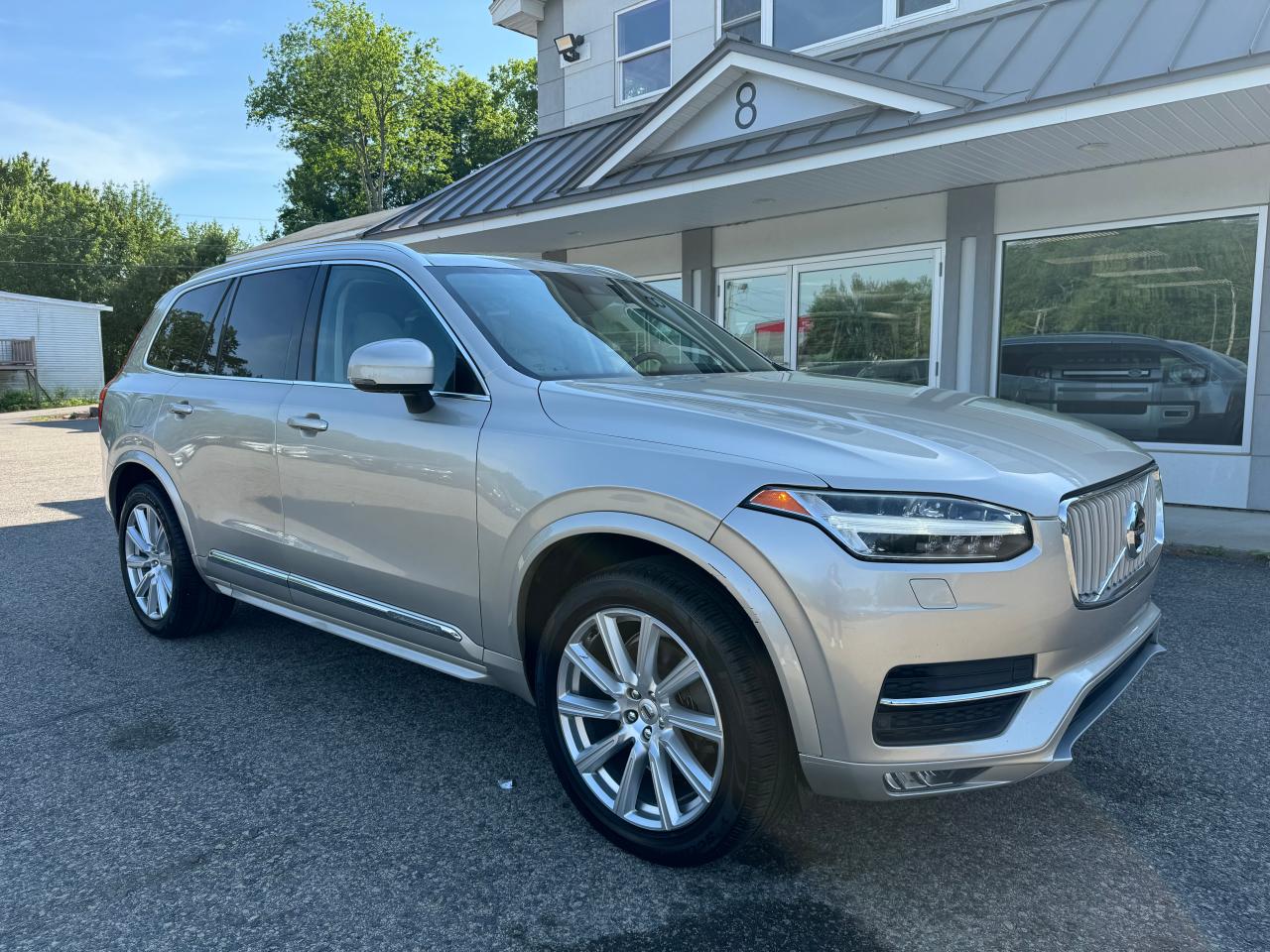 2016 VOLVO XC90 T6