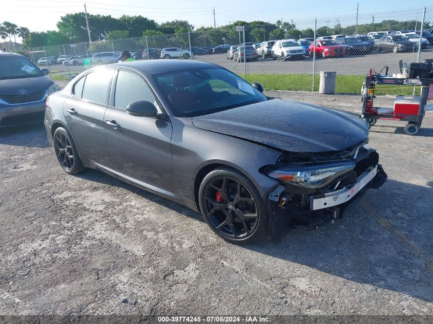 2020 ALFA ROMEO GIULIA SPORT RWD