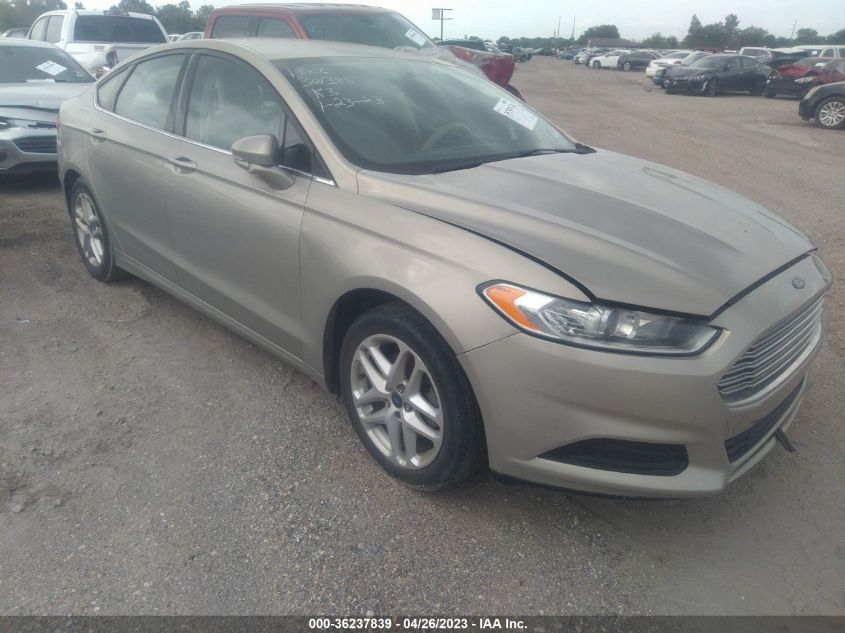 2015 FORD FUSION SE