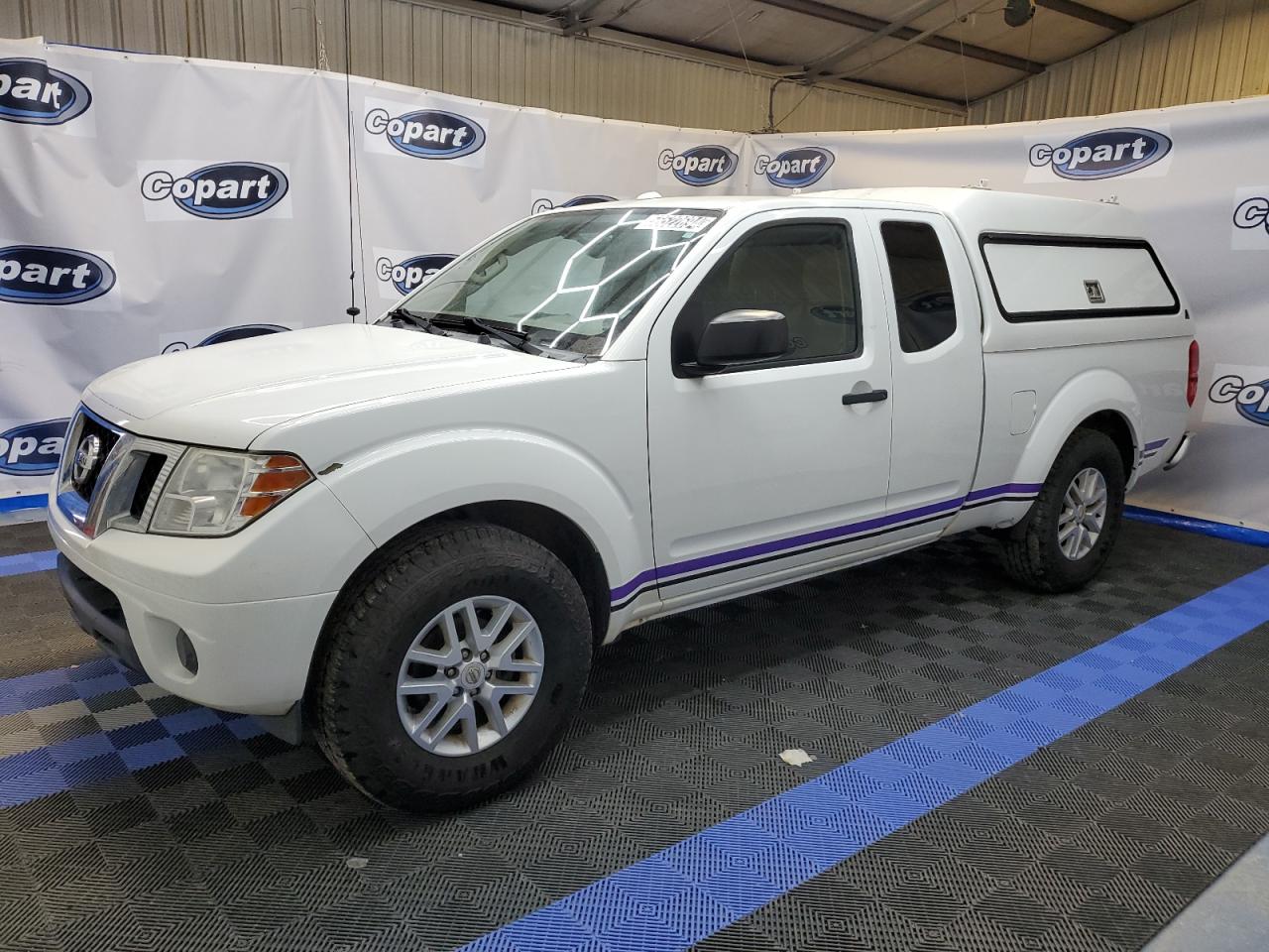 2016 NISSAN FRONTIER S