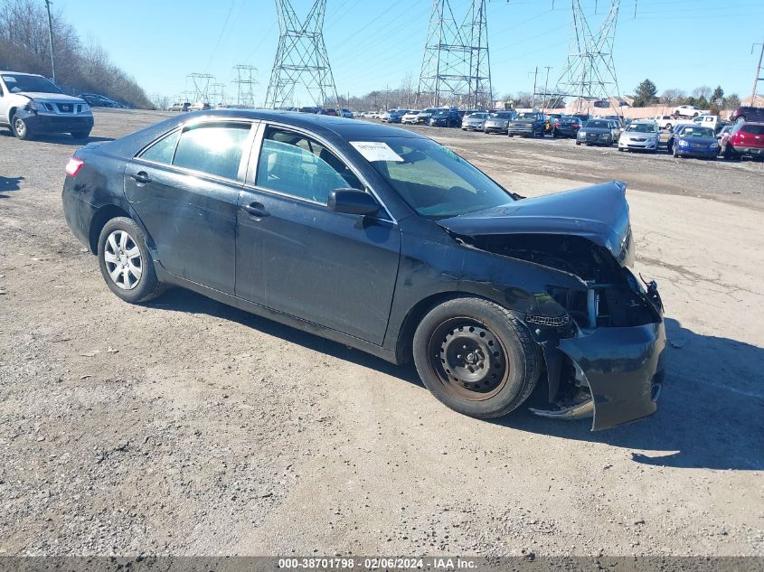 2010 TOYOTA CAMRY LE