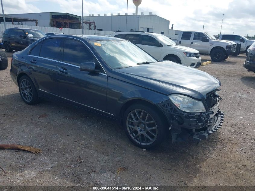 2013 MERCEDES-BENZ C 300 LUXURY 4MATIC/SPORT 4MATIC