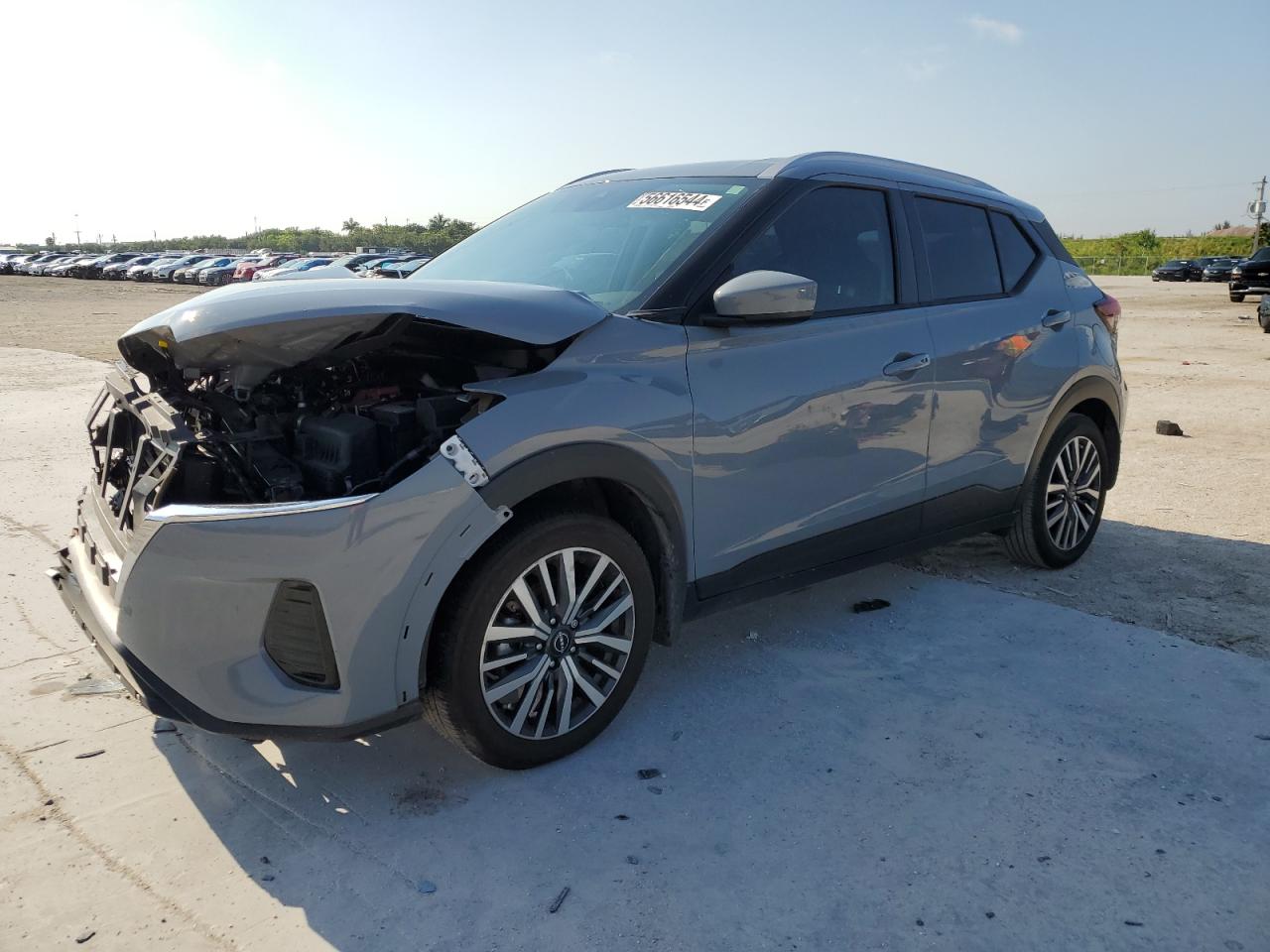 2023 NISSAN KICKS SV