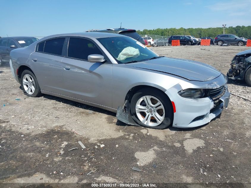 2017 DODGE CHARGER SE RWD