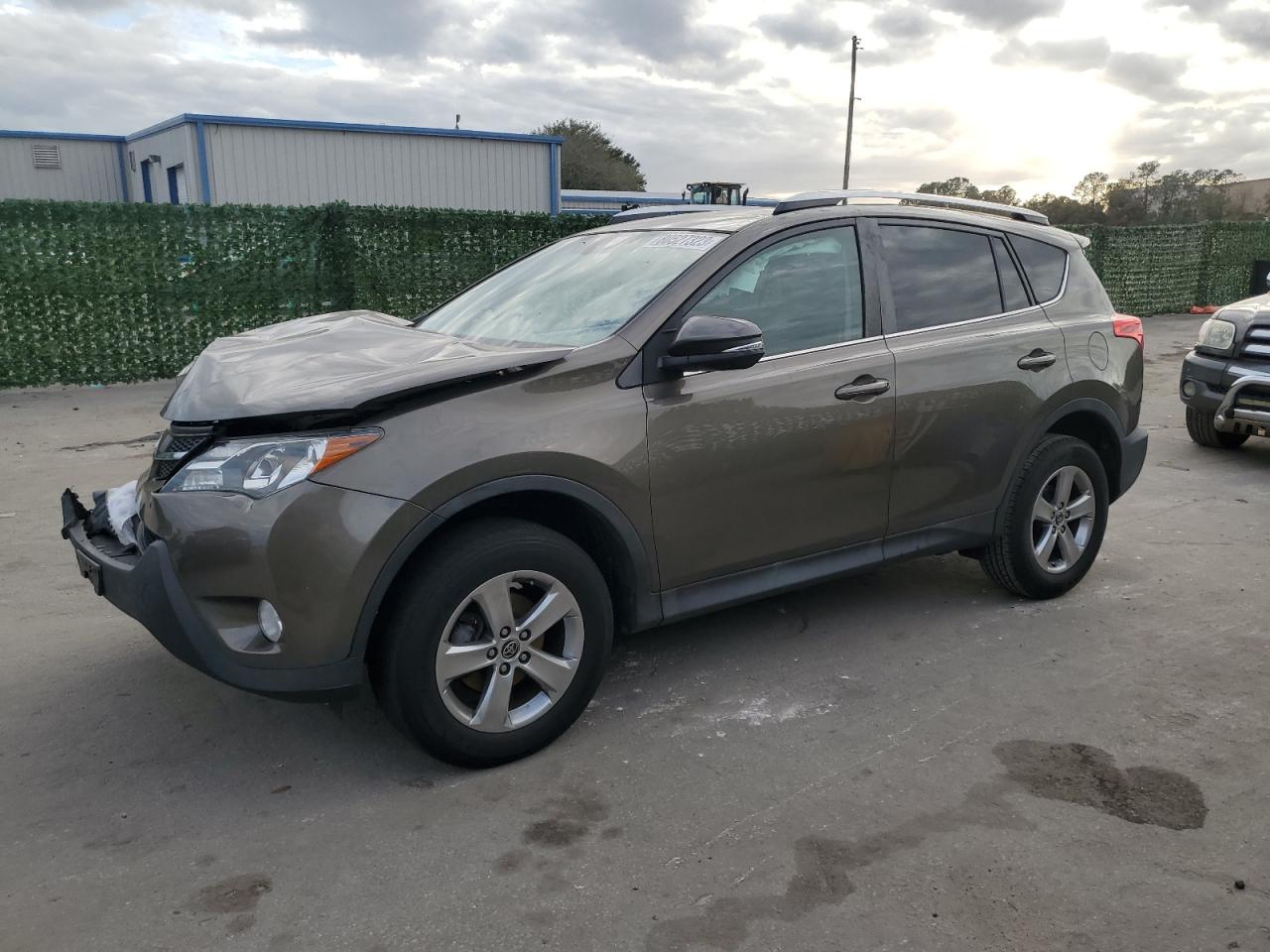 2015 TOYOTA RAV4 XLE