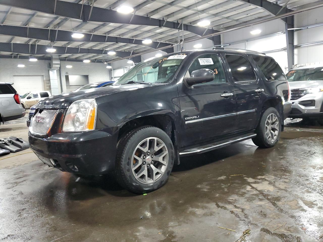 2013 GMC YUKON DENALI